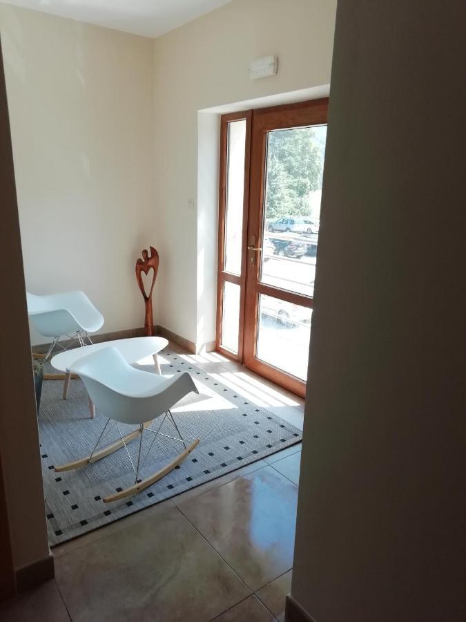 Penzion Adéla Rožnov pod Radhoštěm Exterior foto