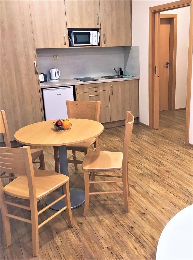 Penzion Adéla Rožnov pod Radhoštěm Exterior foto