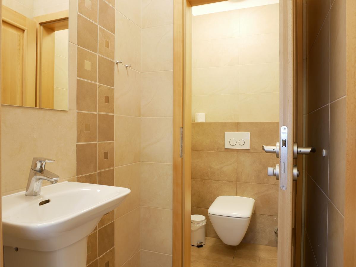 Penzion Adéla Rožnov pod Radhoštěm Exterior foto