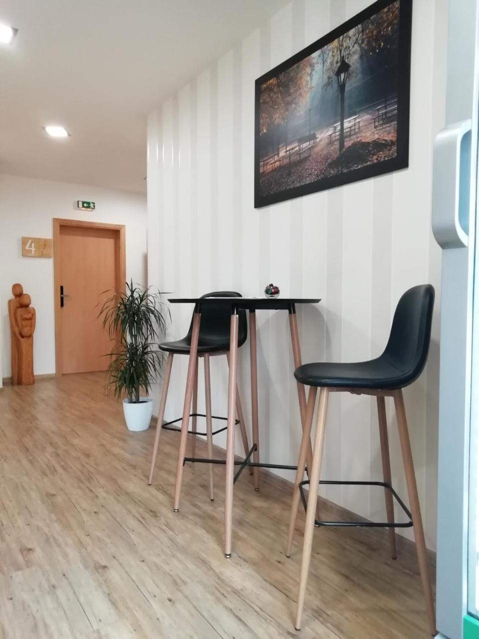 Penzion Adéla Rožnov pod Radhoštěm Exterior foto